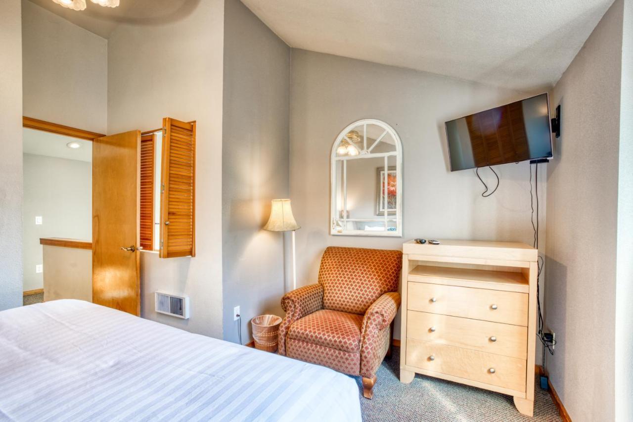 Beaches Inn | Orca Bay Townhouse Канън Бийч Екстериор снимка